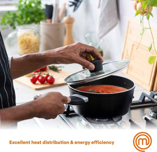 MasterChef Non-Stick Saucepan 18cm with Lid for Induction Hobs - Scratch Resistant Aluminum, Black - Image 5