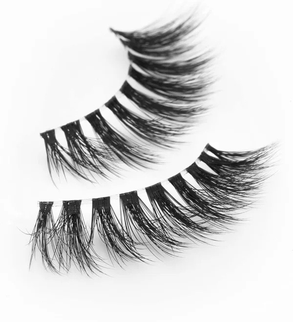 Eylure X Skinnydip Crescent Enchanted Lashes, Black - Image 3